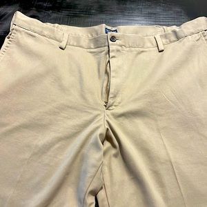 Dockers Easy Khakis. Tan & White. Size 44x29 NWOT.